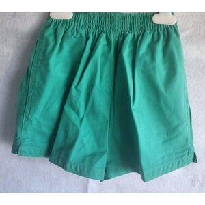 vintage green shorts with pockets "on track" brand kids size‎ 14 runs small